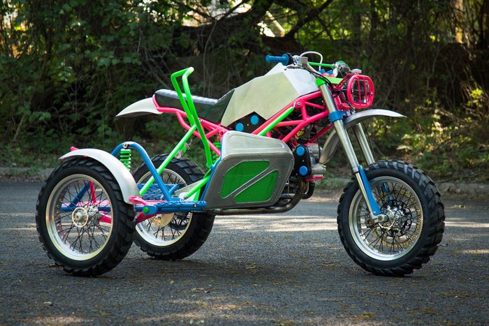 Modifikasi Ducati ST4 1994 ala Sidecar-cross