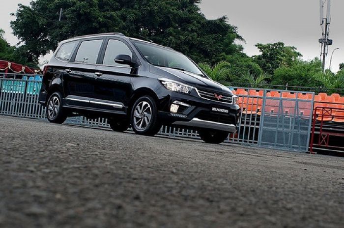 Wuling Confero