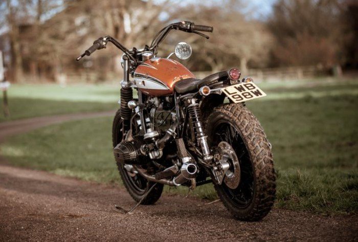 BMW R100T kustom tracker oleh Stephen Bentley lansiran thebikeshed.cc