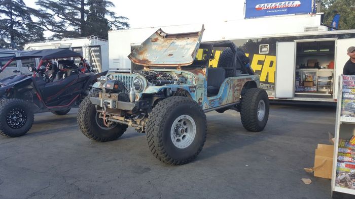 Jeep CJ-6 Rusty