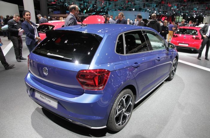 Bagian Belakang VW Polo 