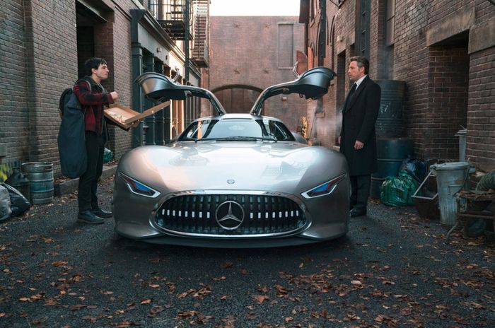 Desain Facia Mercedes-Benz AMG Vision Gran Tourismo