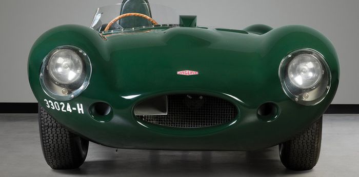 Jaguar D-Type Siap Dimiliki Bagi yang Berani