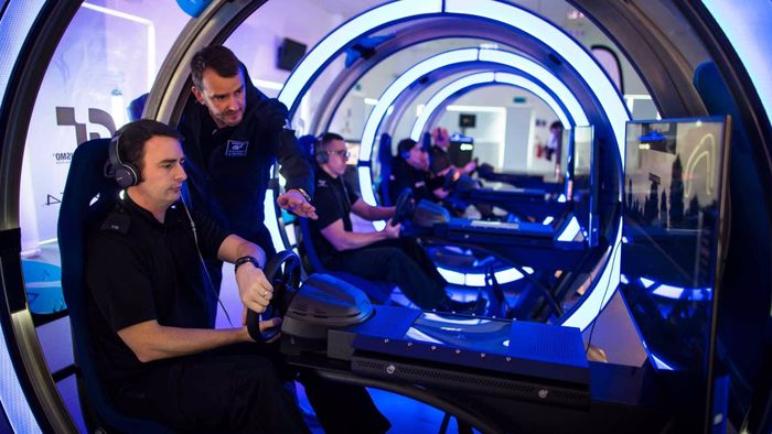 Polisi Latihan Menggunakan Game