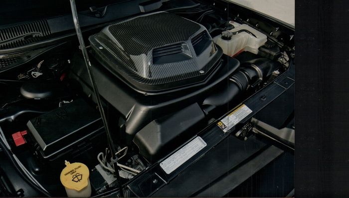 Mesin Dodge Challenger