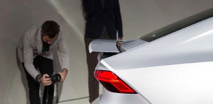 Adaptive duck tail pada Audi A7