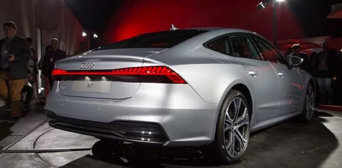 Desain buritan Audi A7