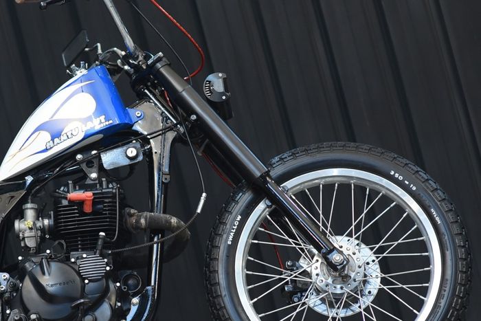 Kawaski KZ200 kustom scrambler-chopper dari Hantu Laut Kustom