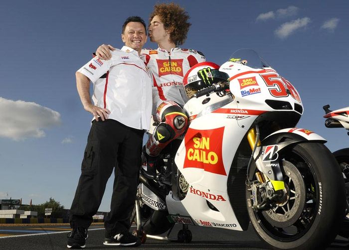 Fausto Gresini dan Marco Simoncelli ketika menjadi tim satelit Honda di MotoGP