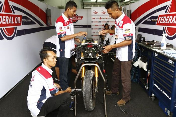 Mendapat pengalaman dari motor besutan Dimas Ekky