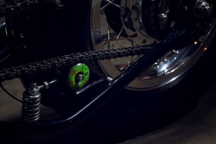 Honda CB360 kustom chopper dari PopBang Classics, dilansir oleh http://www.popbangclassics.com