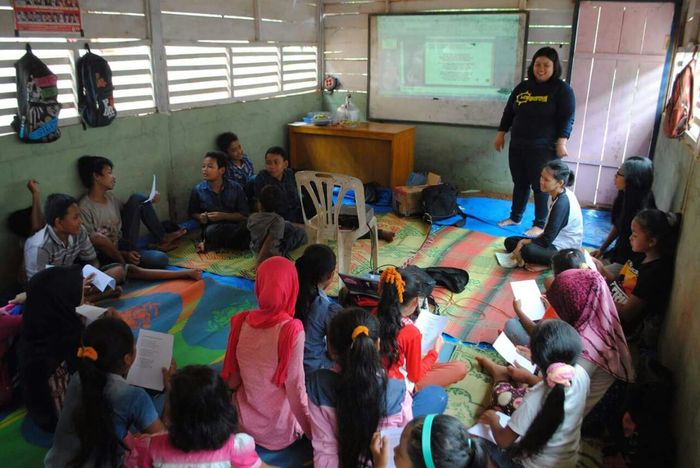 Aksi Komunitas Linescapade membangun Desa Pasuruan menjadi Kampung Literasi