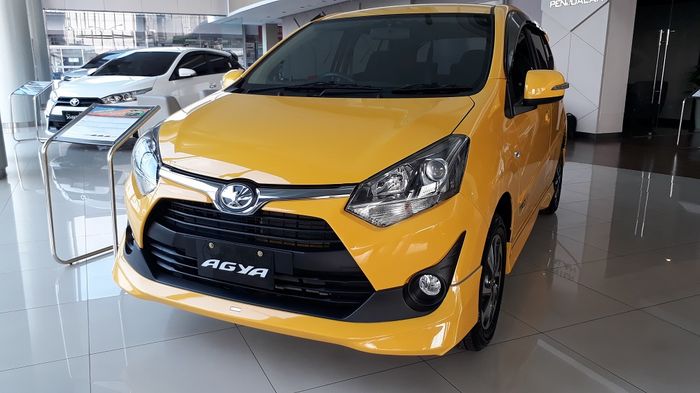 Toyota Agya merupakan salah satu model andalan Toyota di segmen LCGC