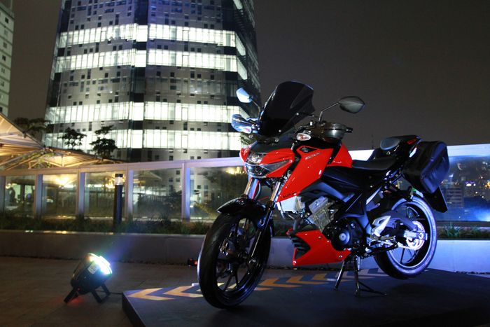 Hasil Karya Mexvico Arian dalam acara Suzuki Citylight GSX-S 150 photo competition.