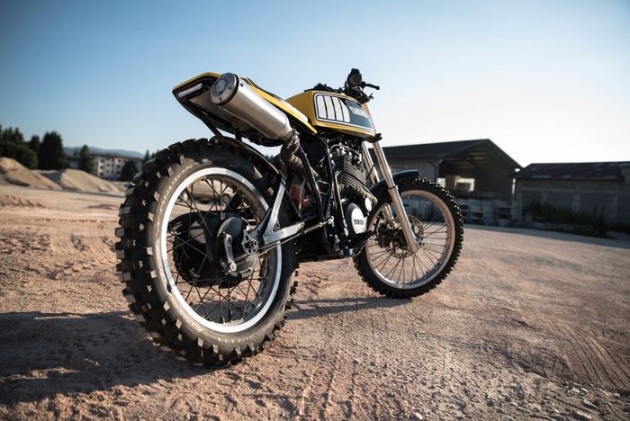 Kecelakaan Mitsubishi Pajero