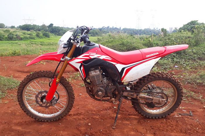 Sepatbor belakang Honda CRF150L