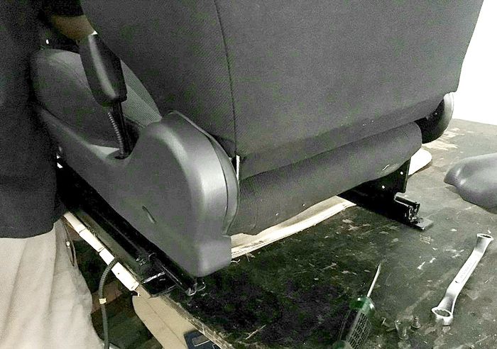 Pasang Jok Suzuki Ignis.gbr.3