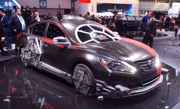 Special force TIE Fighter berbasis Nissan Altima