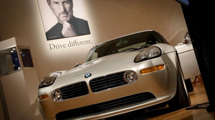 BMW Z8 milik Steve Jobs