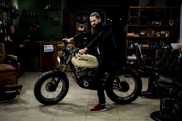 Suzuki Thunder 125 custom scrambler milik German Bastos, dilansir dari Bikebrewers.com