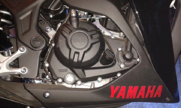Mesin Yamaha YZF-R25