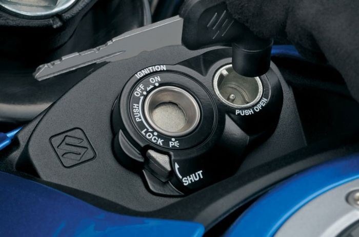 Kunci kontak Suzuki GSX-S150