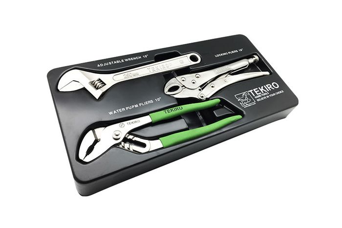 Adjustable wrench set