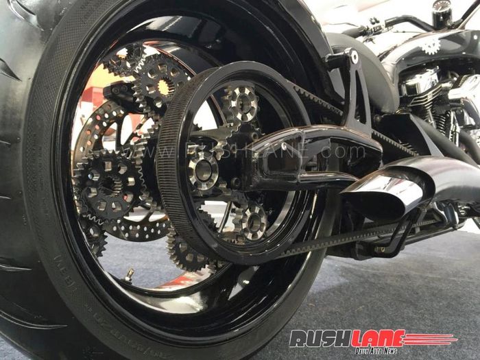 Tampilan Avantura Rudra versi warna hitam, dilansir oleh Rushlane.com