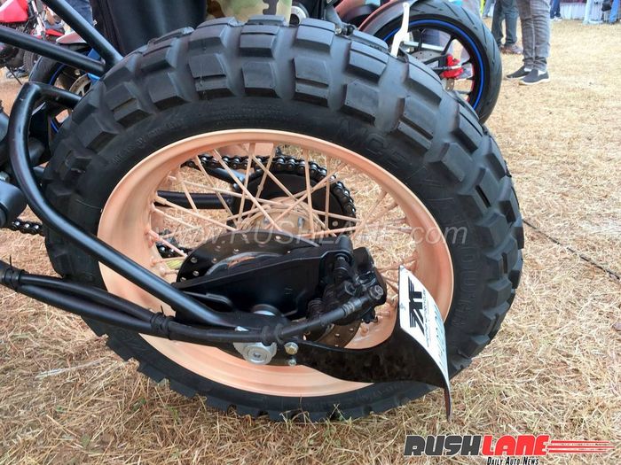 Royal Enfield Bullet 350 custom scrambler dari Maratha Motorcycles, dilansir oleh Rushlane.com