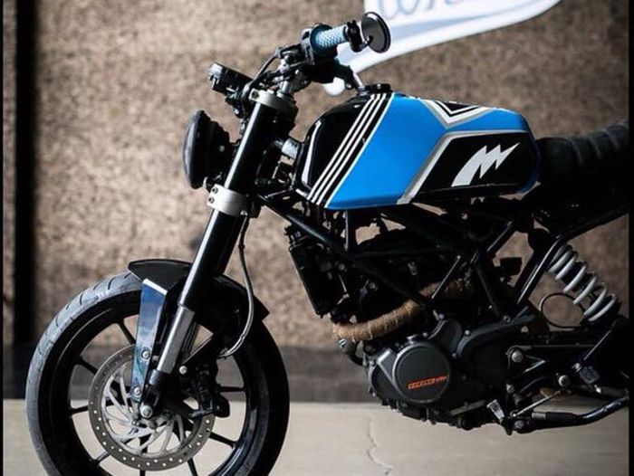 KTM Duke 125 custom tracker dari Art on Wheels, dilansir oleh Bikebrewers.com
