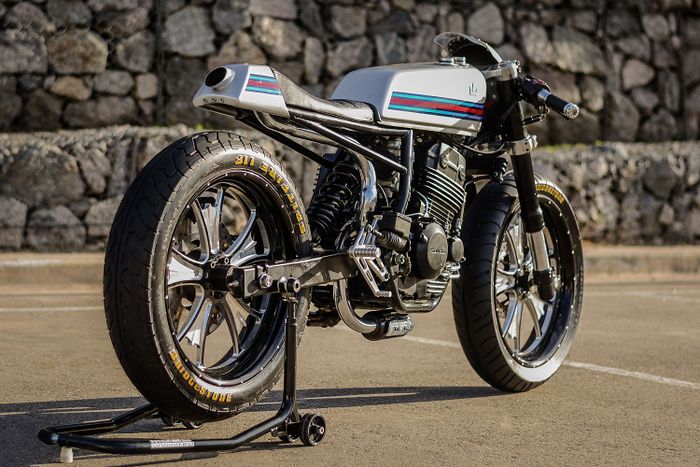 Honda CBX250 custom cafe racer dari Lucas Custom