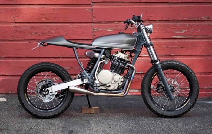 Honda XR600R custom street tracker milik Daniel Lucero
