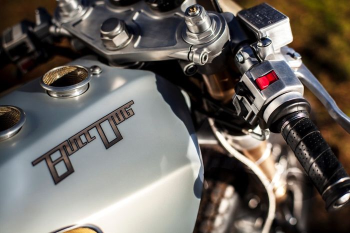 Yamaha Virago XV535 custom cafe racer dari Old Empire Motorcycles