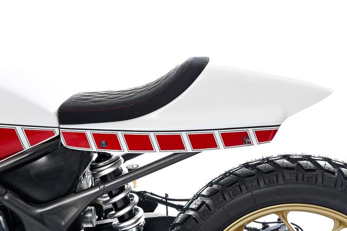 Yamaha MT-03 custom flat tracker dari Kingston Custom