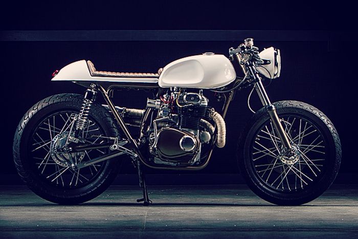 Honda CL350 custom cafe racer dari Dia de Los Motos