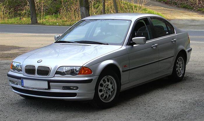 BMW Seri 3 E46