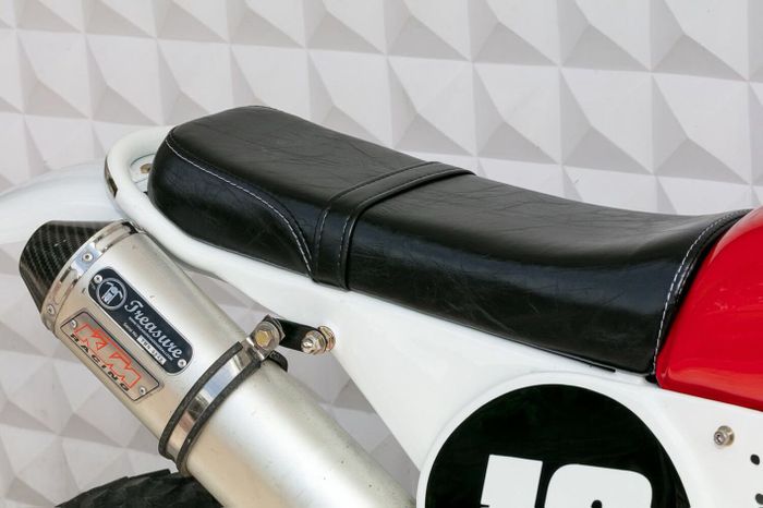 Kawasaki KLX 150 Tracker Treasure Garage