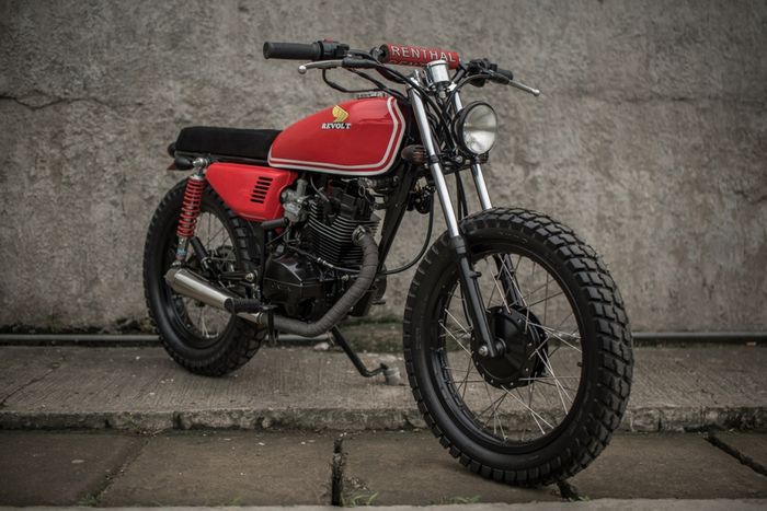 Honda TMX custom brat tracker dari Revolt Cycles