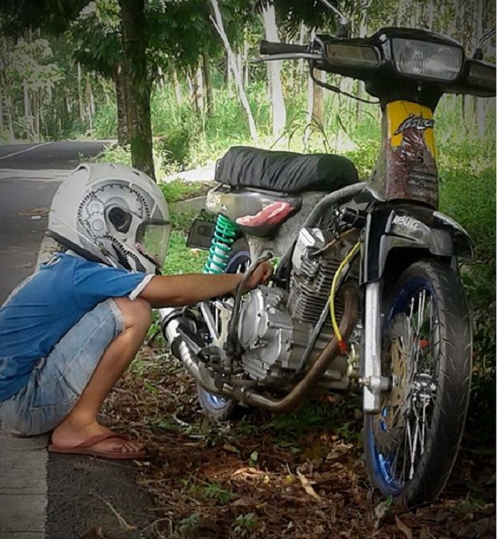 Honda Astrea Grand pakai mesin Yamaha Scorpio