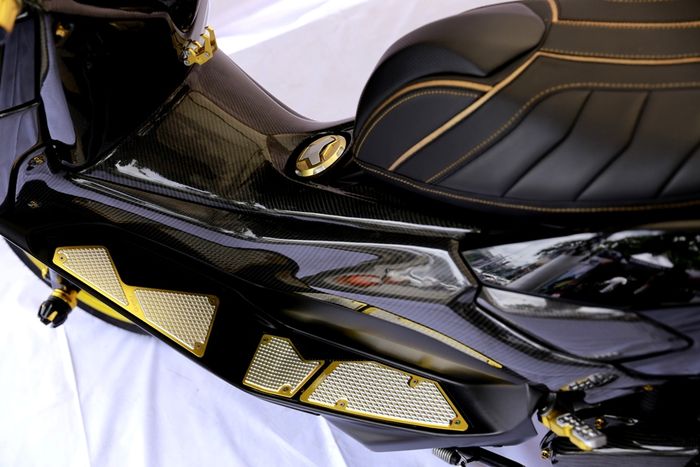 Yamaha NMAX milik Rofi Purwaningrum di ajang Yamaha Customaxi Semarang