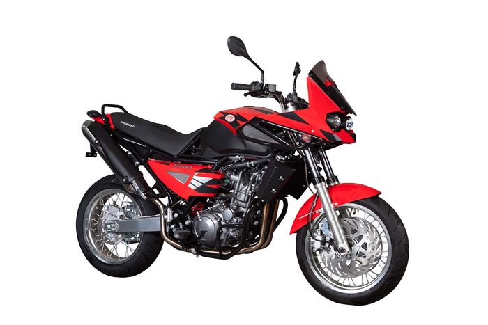 Vaarian terbaru Jawa 600 Sportard