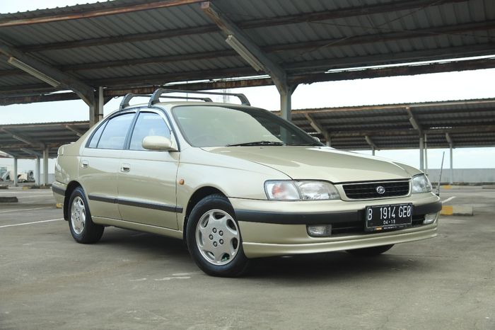 Toyota Corona Absolute JDM