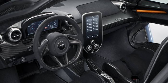 Kabin McLaren Senna Victory