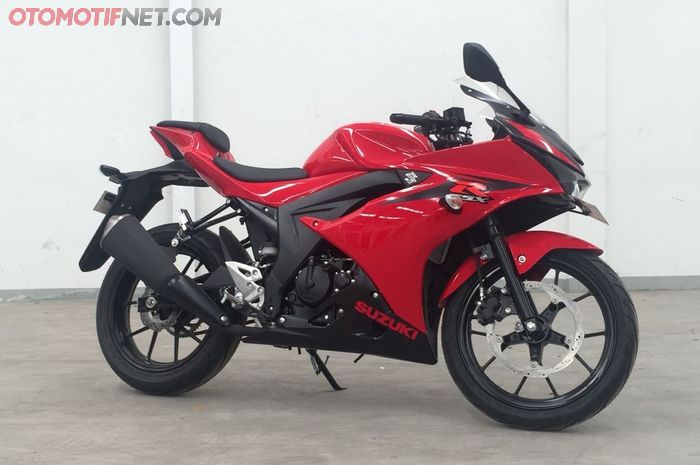 Suzuki GSX-R150 SKS warna stronger red