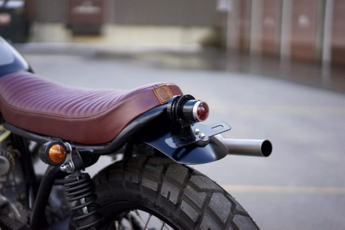 Yamaha XS650 custom scrambler dari Vintage Steele