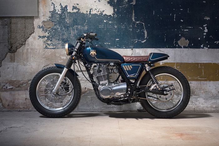 Yamaha SR400 custom dari Bunker Custom Cycles