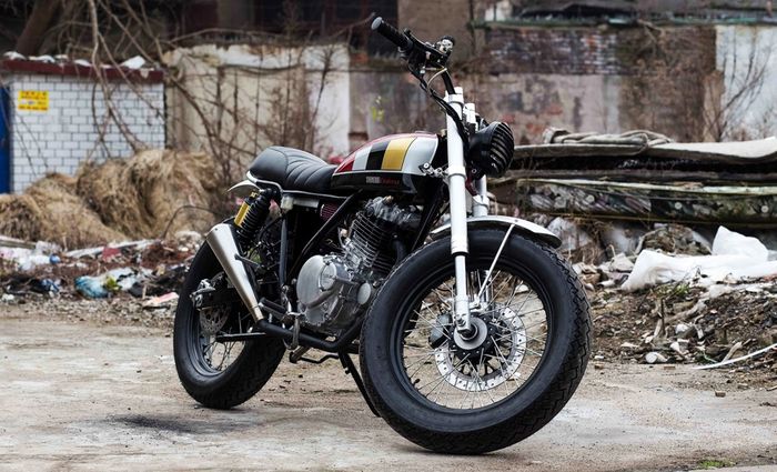 Suzuki GN250 custom street tracker dari Sanghai Custom