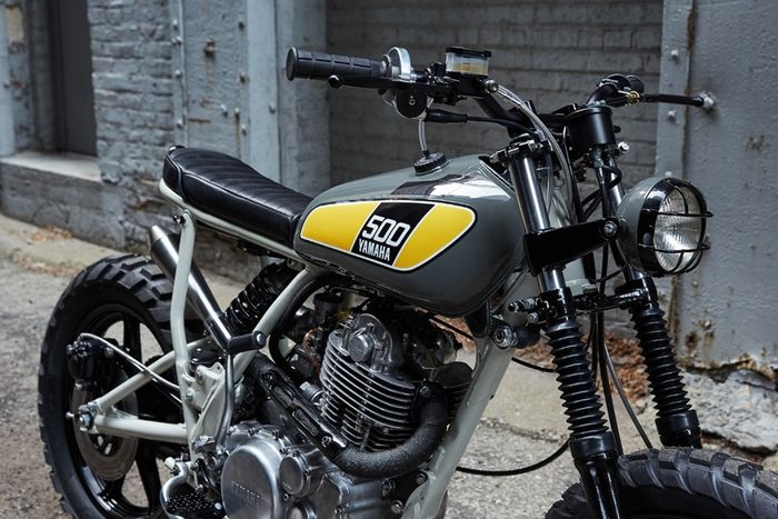 Yamaha SR500 custom street tracker dari Powder Monkees