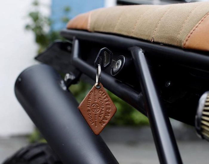 Kawasaki KLX650 custom dari Benta Handmade Machine