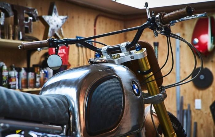 BMW R90 custom scrambler dari Garage Sherrif